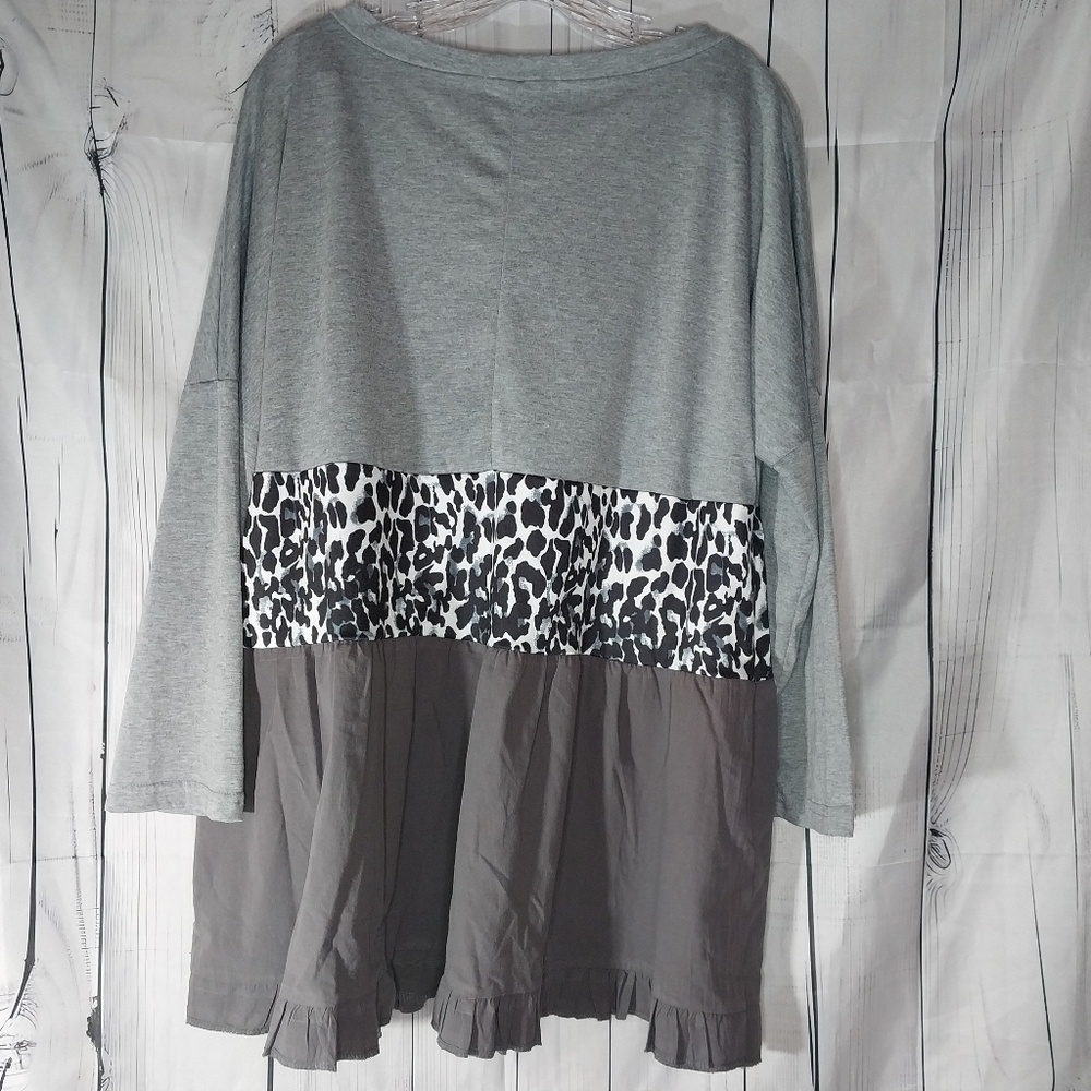 Misslook Gray and Black Women's V-Neck Oversized Babydoll boho Top - Picture 8 of 12